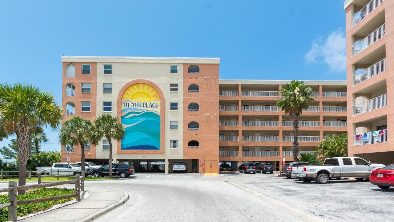 106 Beach Place Condos St. Pete Beach Bagian luar foto